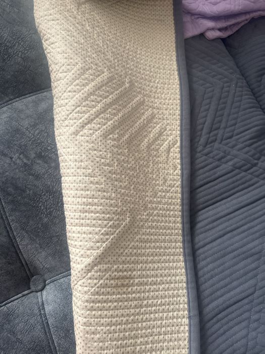 Продам дивантек 4 метра