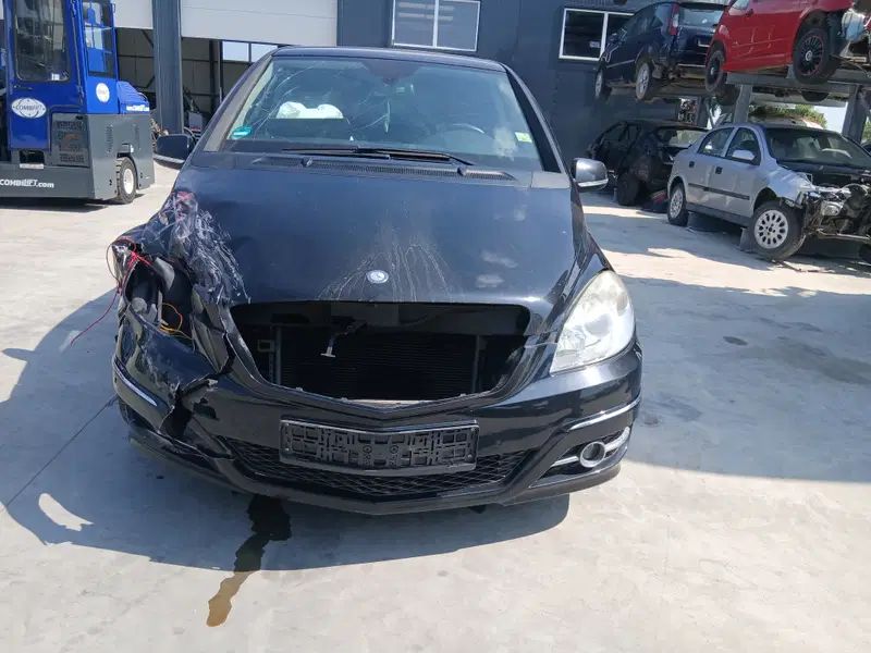Dezmembrez Mercedes Clasa B (W245) [Fabr 2005-2011]