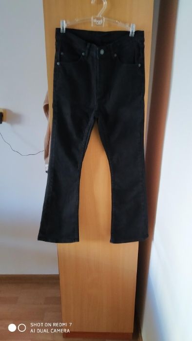 blugi diverse modele