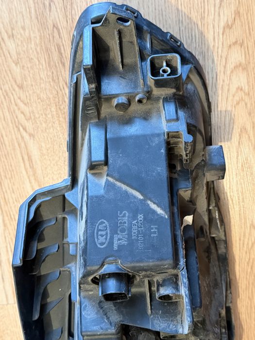 Продам фару от киа к5