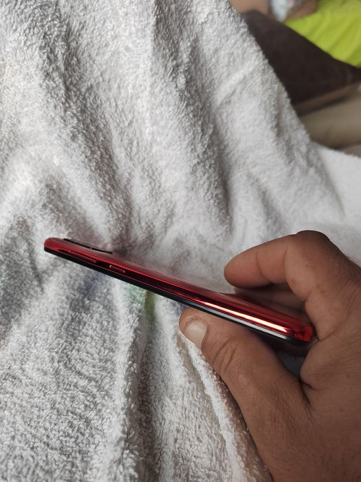 Самсунг телефон А31