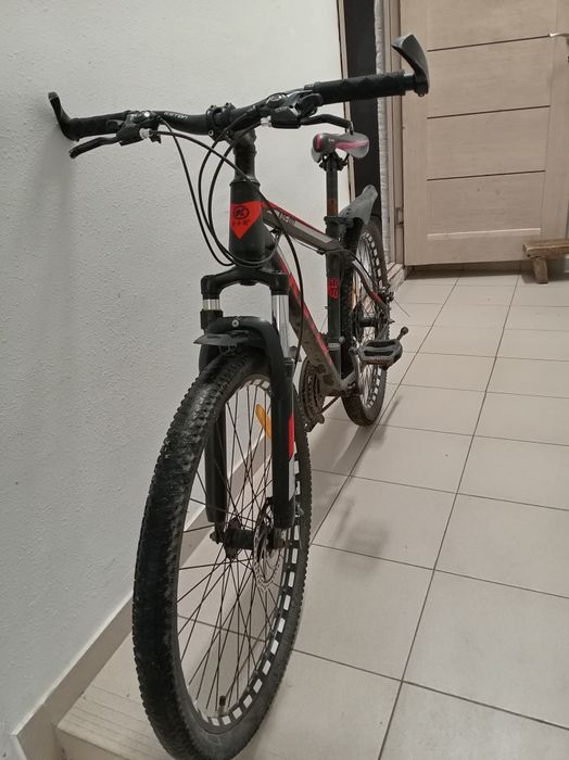 Спортивный велосипед