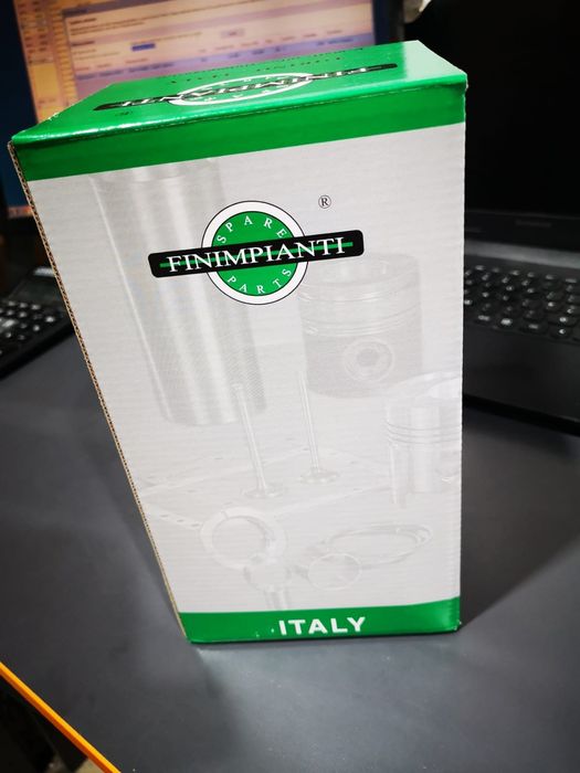 Set Segmenti Ø108 6 Seg piston tractor fiat 615 om varianta cu 5 și 6