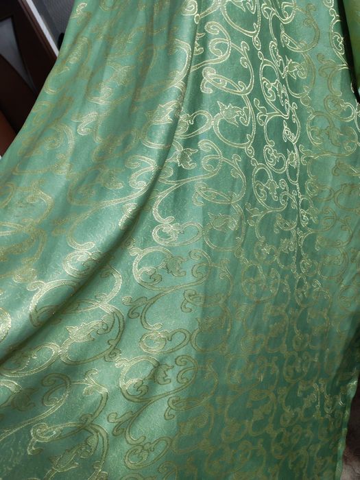 Продам шторы зелёные и жёлтые