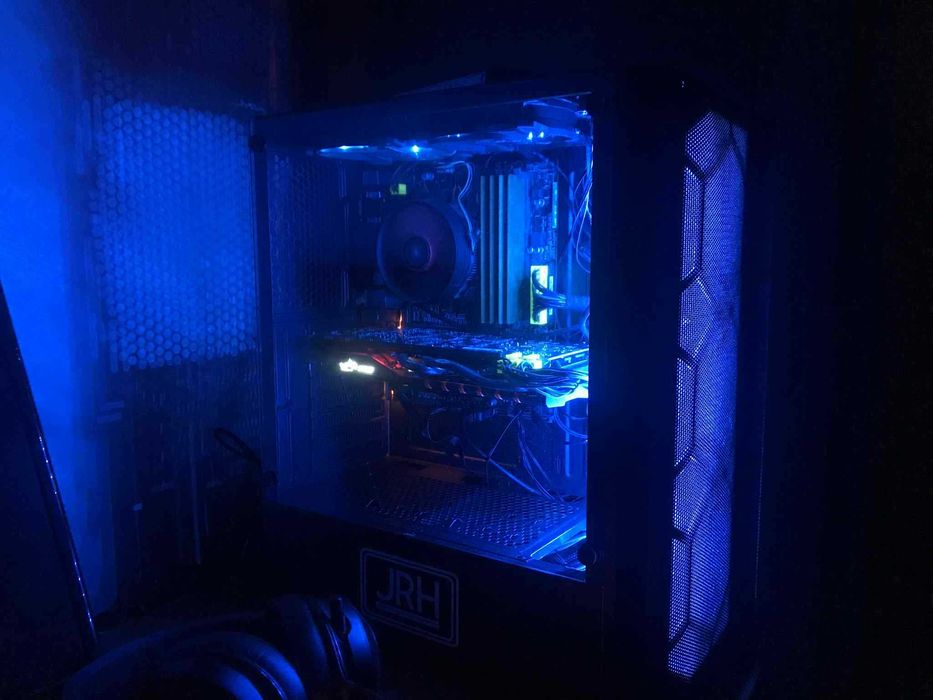 PC Gaming "Blue Edition" - Gata de Joacă!
