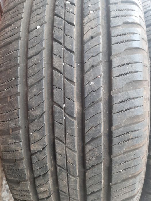 Продам шины 215/60/17 китай