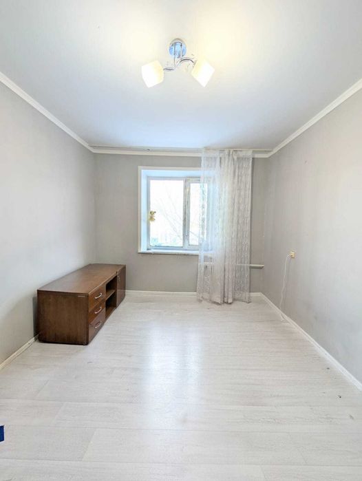 Продается 2 ком квартира район Саяхата