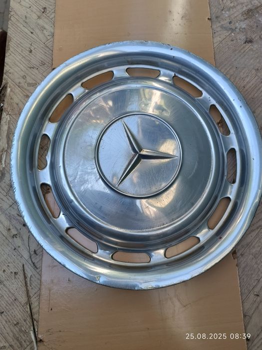 Колпак мерседеса бу 1 шт