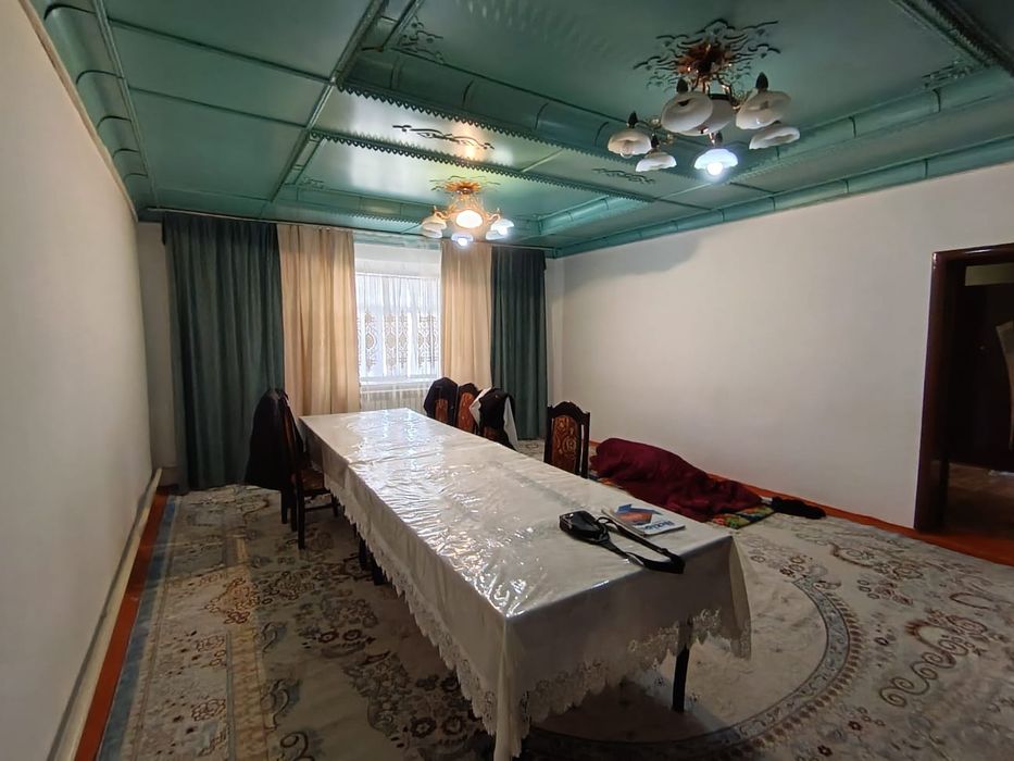 Тез арада үй сатылады!