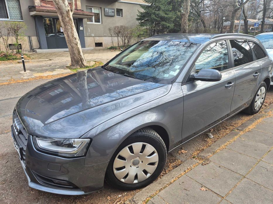 Audi A4 Avant B8.5 2.0 TDI S tronic, Юли 2015, 129000км, Собственик