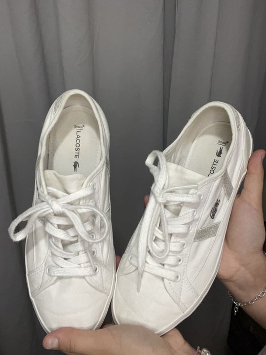 Бели Обувки Lacoste