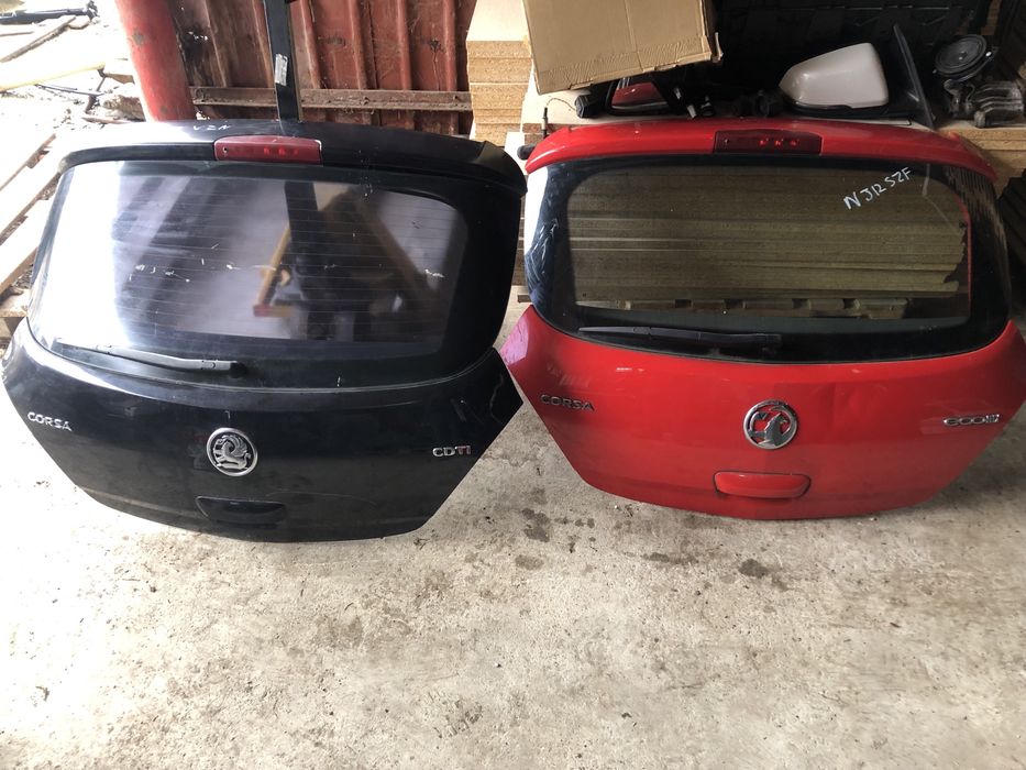 Haion opel corsa D. Capota spate portbagaj opel corsa d. Rosu si negru