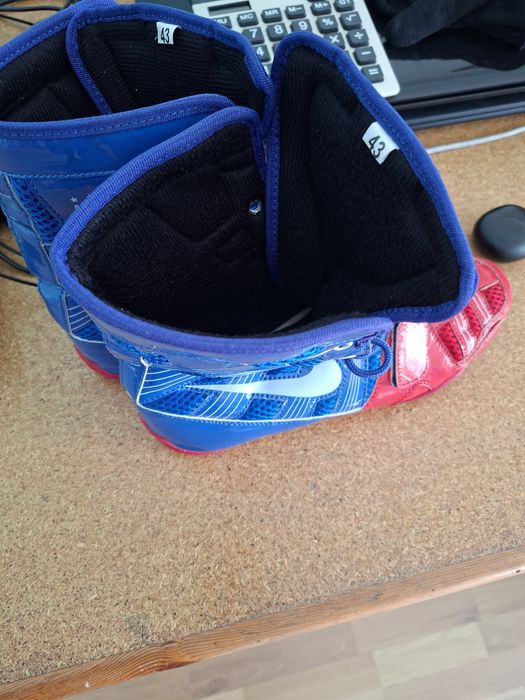 Боксерки лаковые