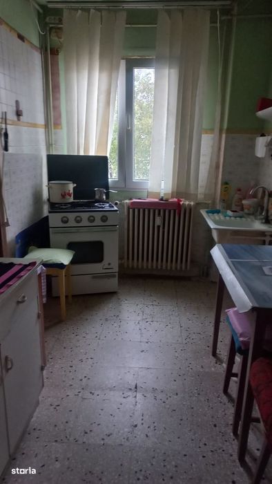 3camere Titan aleea Postavarului
