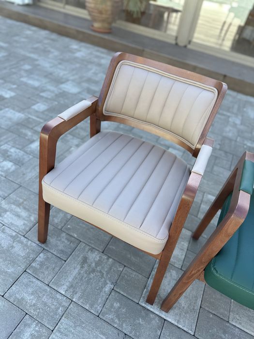 Scaune-Model nou- lemn natural Walnut