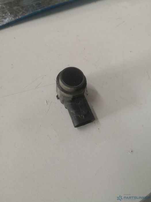 Senzor Parcare Fata Volkswagen Passat (3C2) [ 2005 - 2010 ] Oem