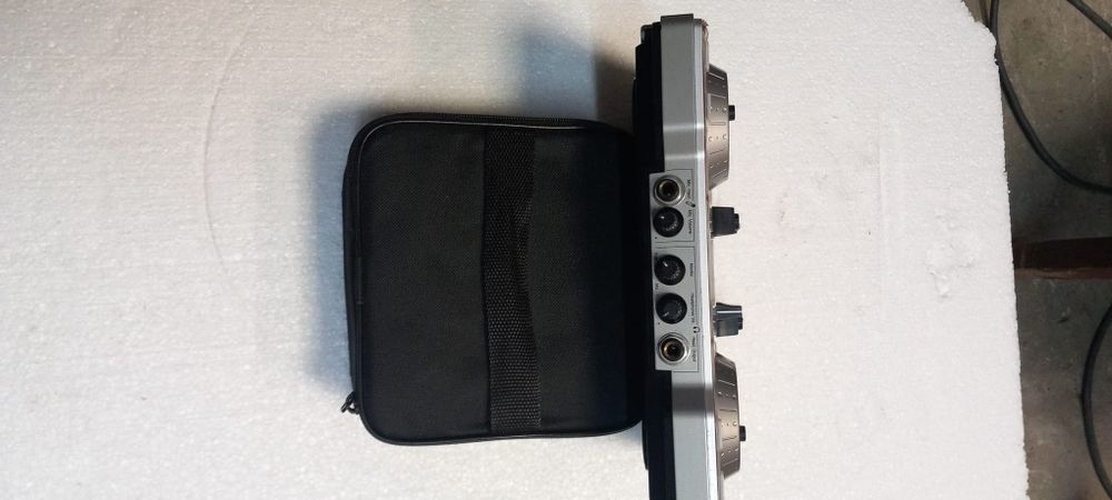Consola dj  Hercules mk 4