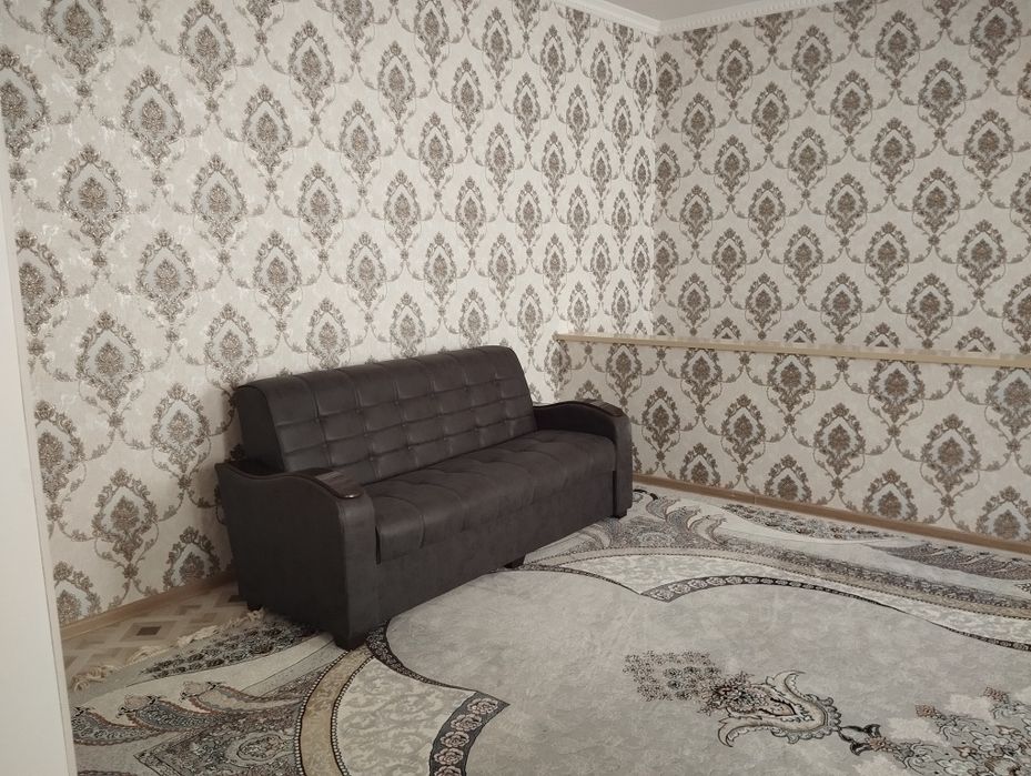 Сдается 3-х комнатная квартира на первом этаже