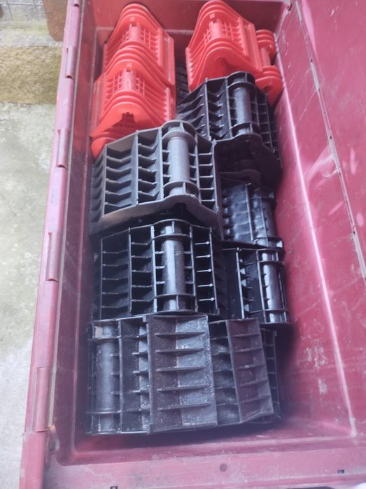 Bara pt blocat marfa și colțare