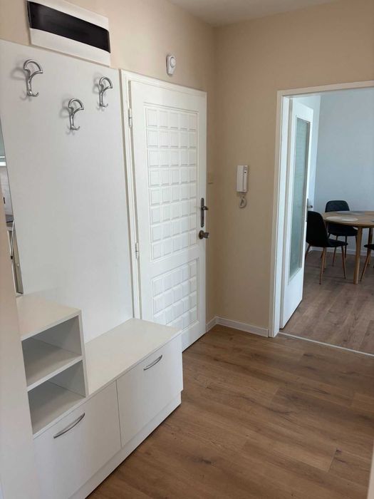 Дава се под наем Двустаен апартамент в Пловдив, Център - 56 кв.м за 561 € - Снимка #12