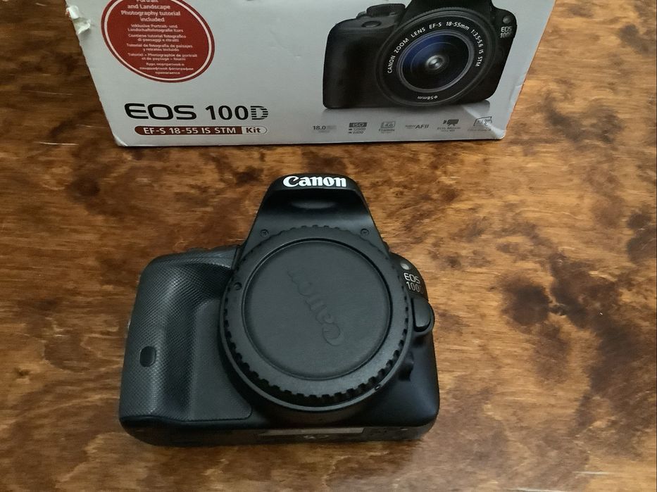 ФотоаппаратCanon 100D body