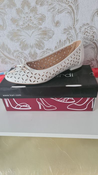 Продам новые балетки