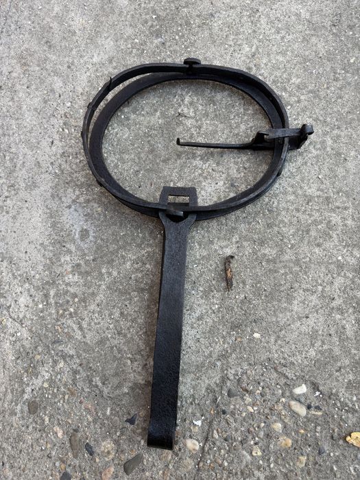 Capcana,capcane ,cluxa  din otel,dimensiuni mari,diametru 50 cm