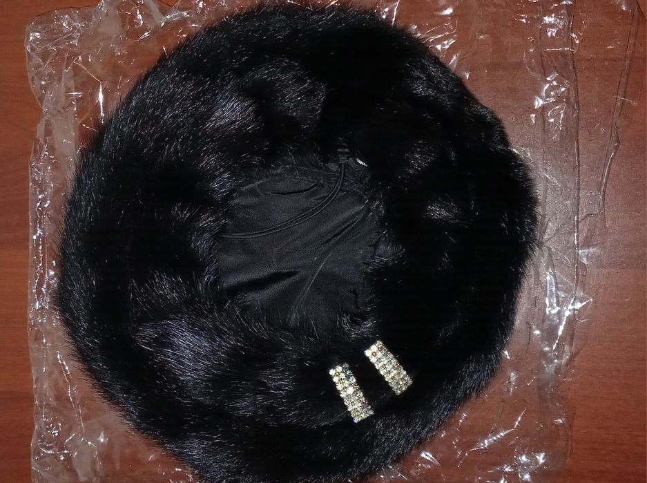 Продам норковую шапку