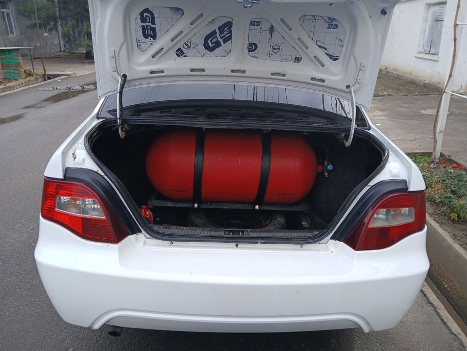 Chevrolet Nexia 2 1.6L