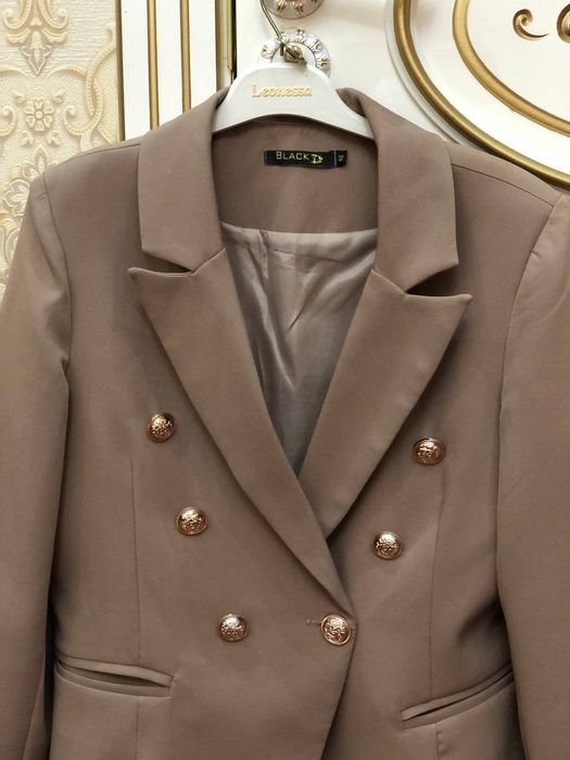 Продаётся женская одежда