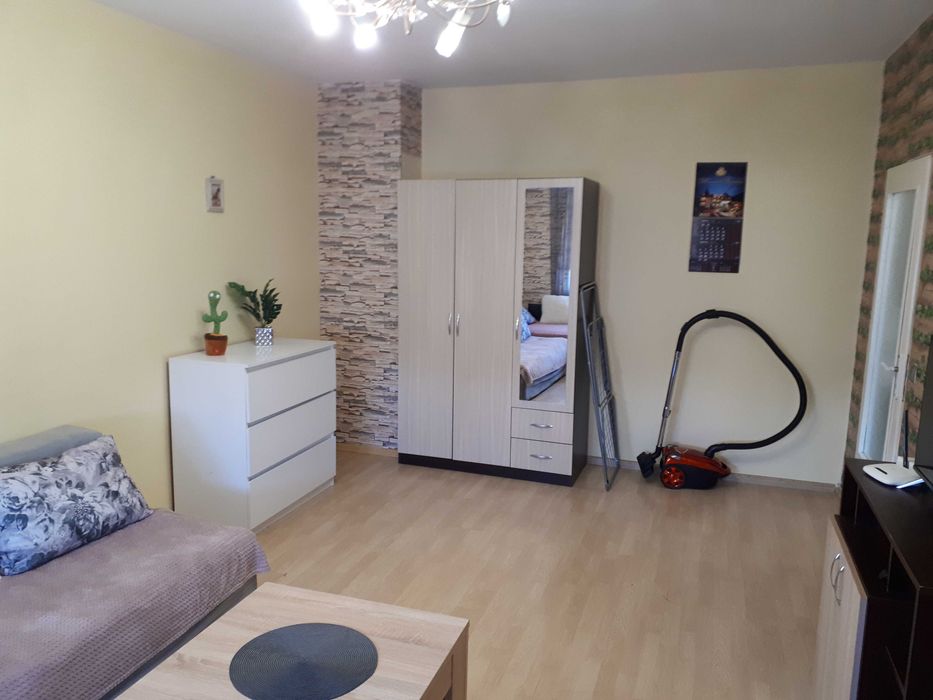 Дава се под наем Едностаен апартамент в Димитровград - 42 кв.м за 163.2 € - Снимка #2