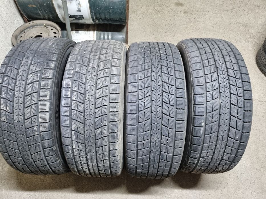 Продам Шины зимние 275/50/21