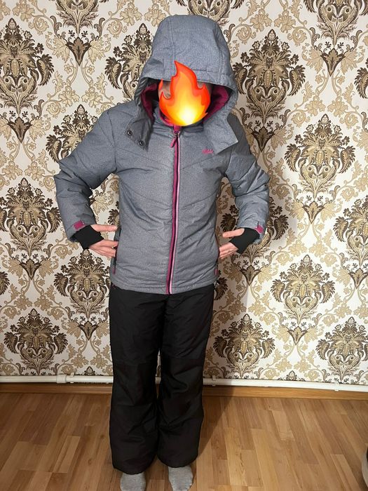 Зимние комбинезоны