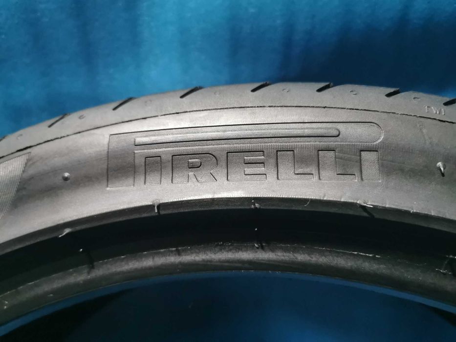 255/40 R21 pirelli 4 bucati