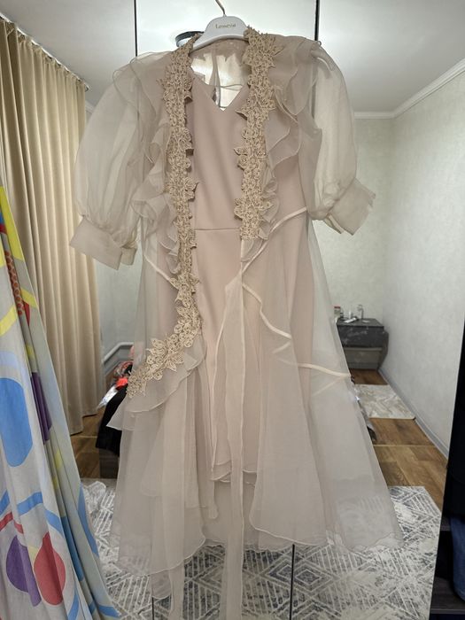 Продаются платья