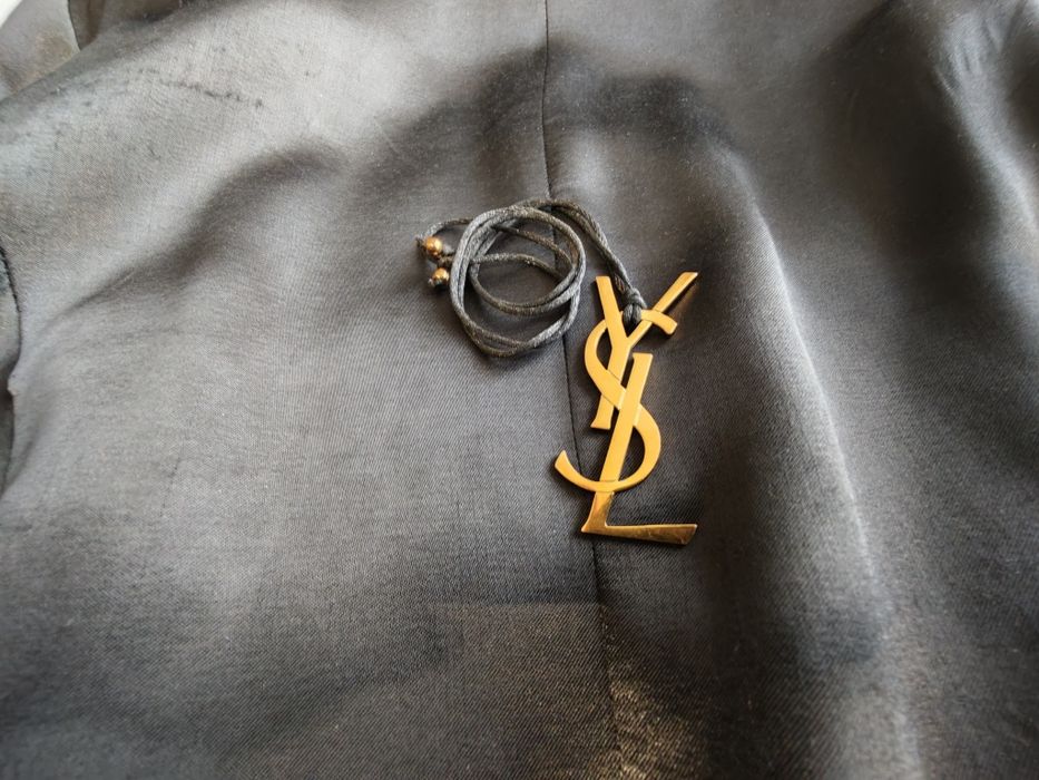 Продавам бижута,гривна cartie,конплекти Van Cleaf,колиета YSL
