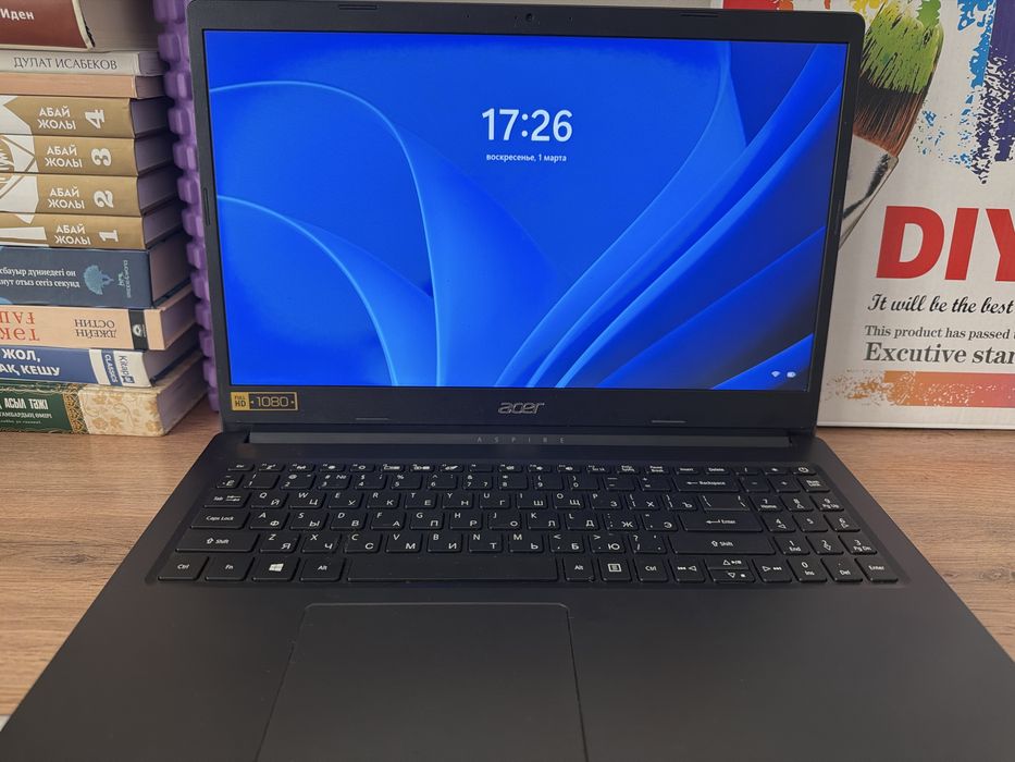 Срочно ноутбук Acer Aspire 3