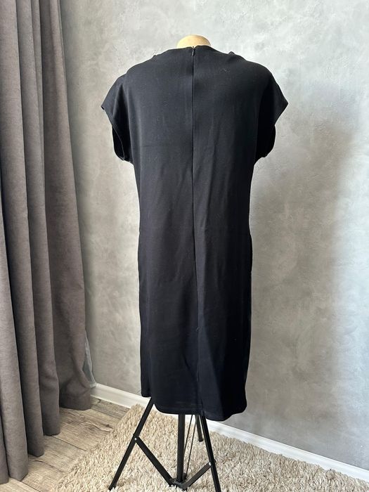 Продам платье и свитер