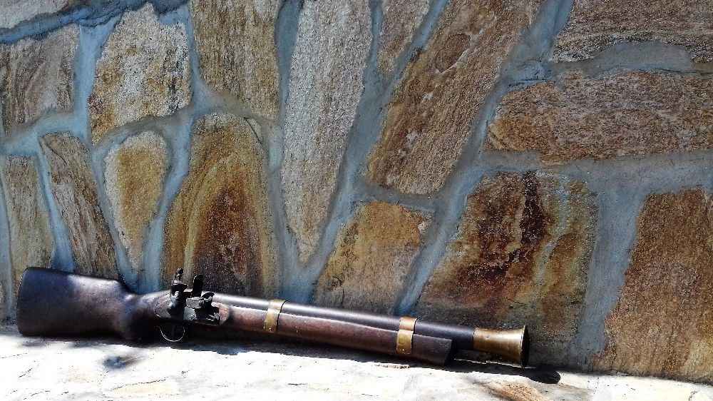 Стара кремъчна пушка - тромбон