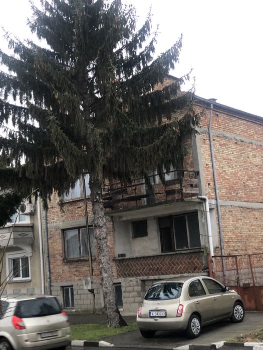 Продава се Къща в Камено - 194 кв.м за 399 €/кв.м - Снимка #1