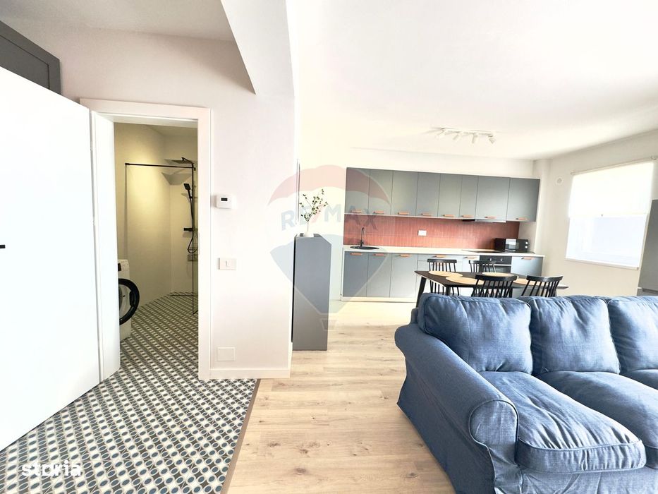 Apartament cu 2 camere de închiriat în zona Decebal