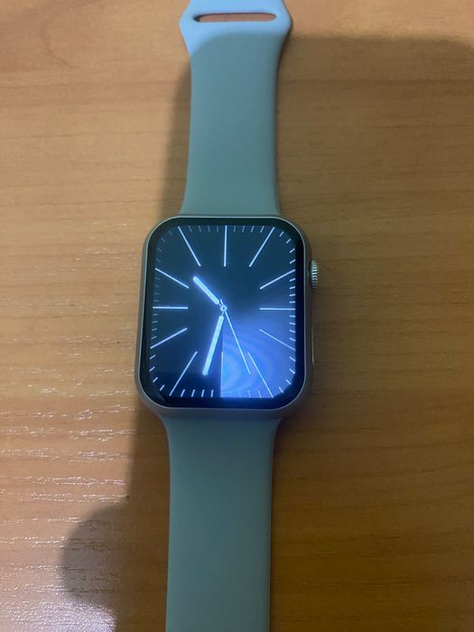 Часы отличные мужские