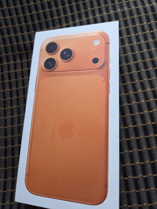 Vand iphone 17 Pro Max 256Gb Cosmic Orange nou