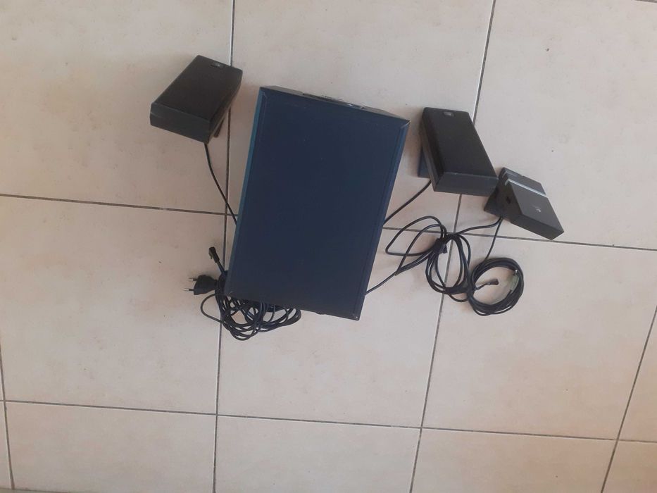 sistem boxe 2.1 Logitech