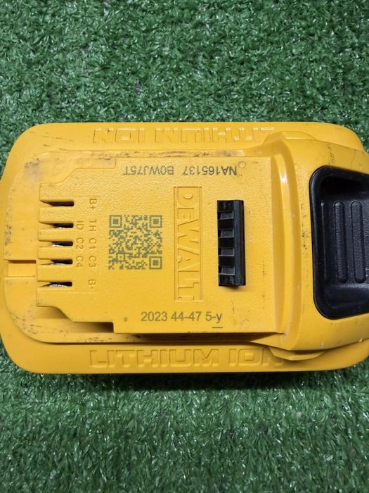 Батерия на DeWALT Power Stack 5 ампера