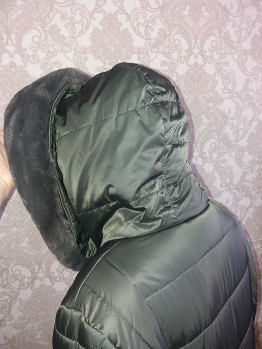 Продам зимнюю куртку