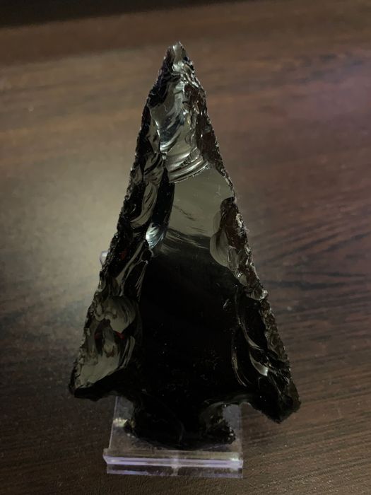 Черен обсидиан / връх на стрела