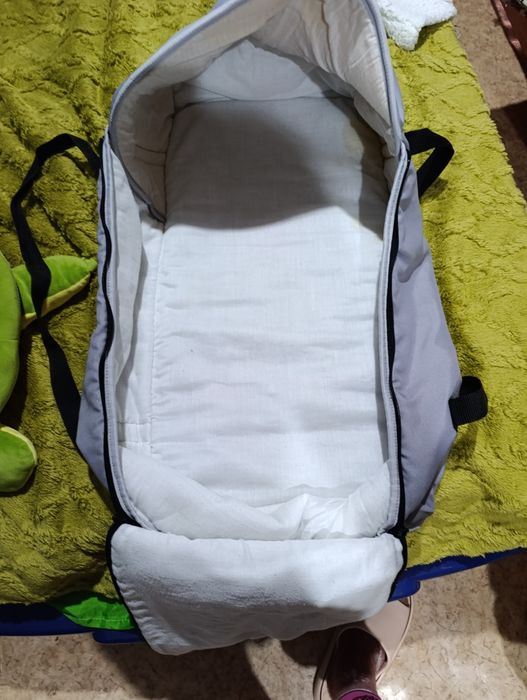 Отдам даром переноску для малышей