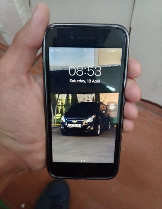iPhone 7 xolati yaxshi 128 gb oʻrta kinopja ishlamaydi batareyka 72