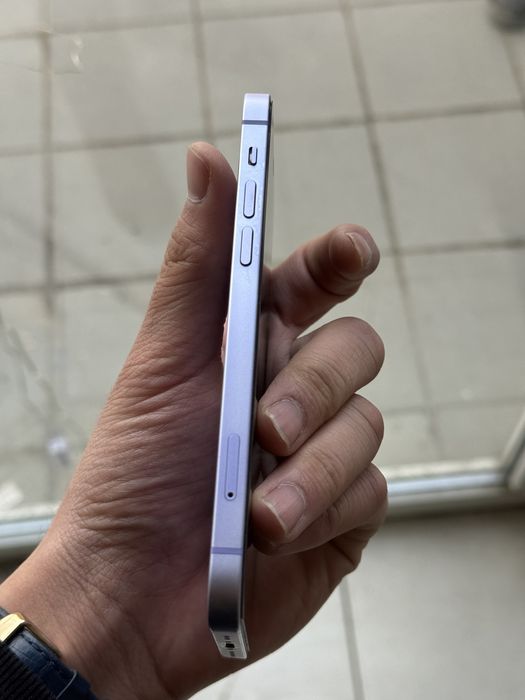 Продается айфон 12- 256gb